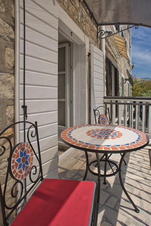 Piazza Apartments 2 Petrovac Стая снимка