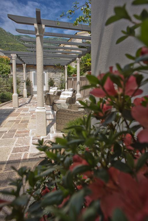 Piazza Apartments 2 Petrovac Стая снимка