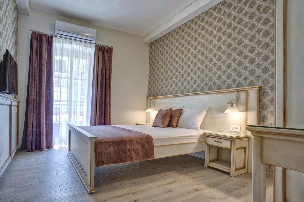 Piazza Apartments 2 Petrovac Стая снимка