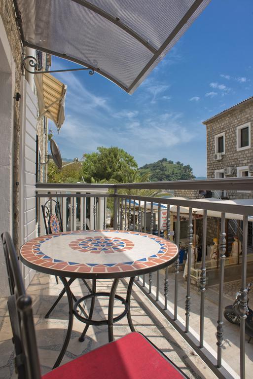 Piazza Apartments 2 Petrovac Стая снимка